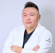 ABCクリニック名古屋院由比濵真之介医師